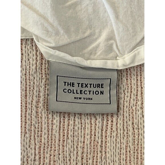 The Texture Collection New York Duvet Cover Sham Twin Pink Girly Luxe Embroidery - Picture 3 of 10